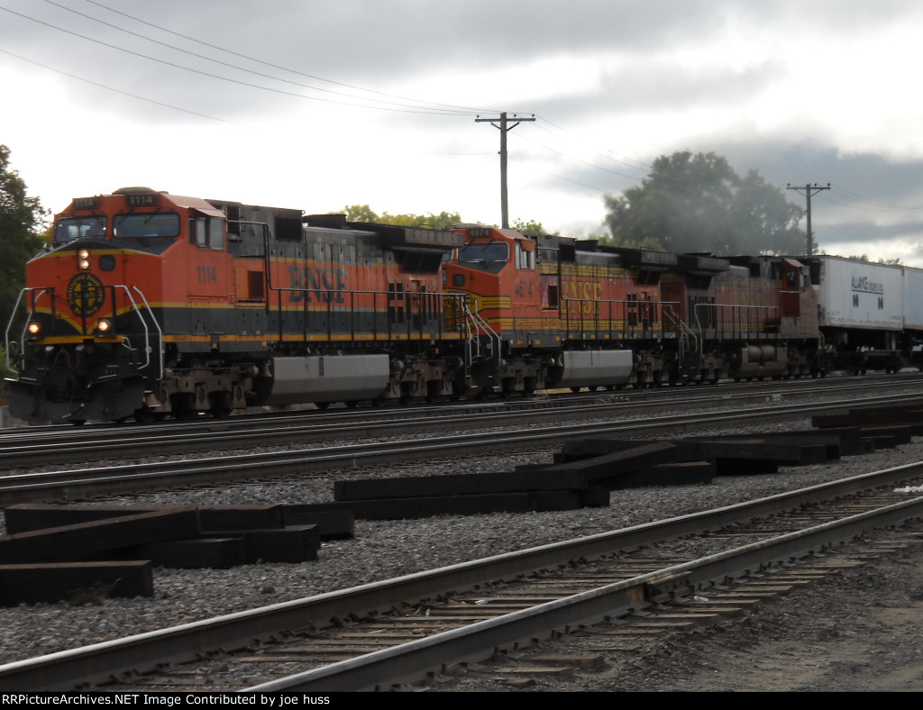 BNSF 1114 West